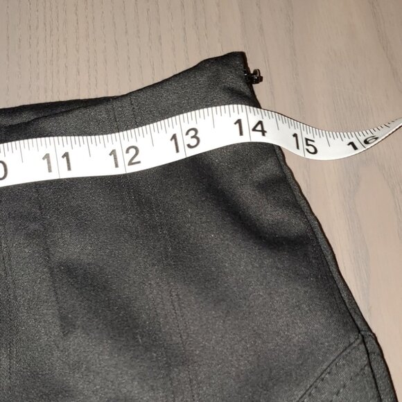 Body by Victoria Pleated Buckle Back Midi Pencil Skirt - Picture 4 of 6